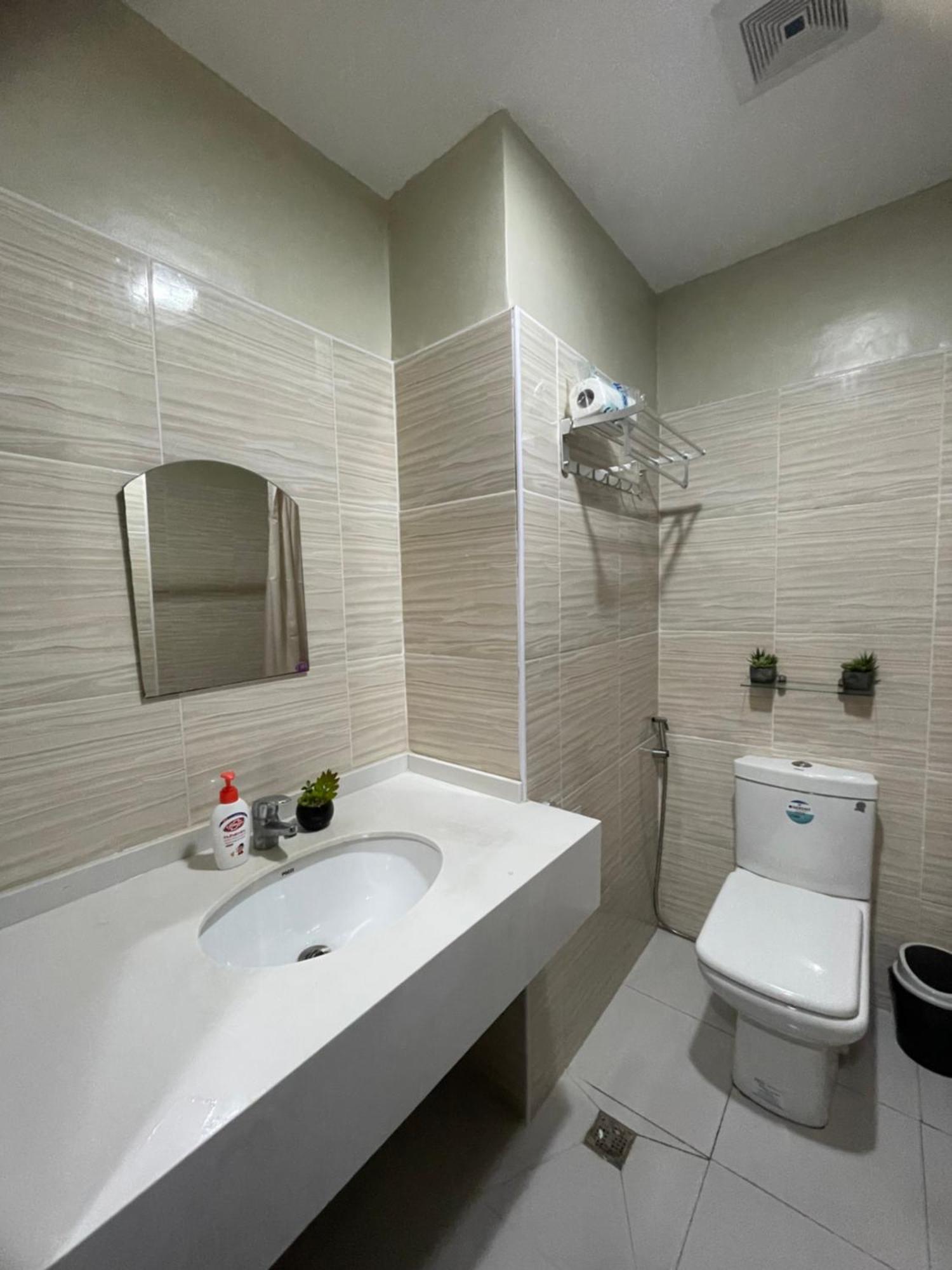 Bamboo Bay Community Condominium Mandaue City Exterior photo